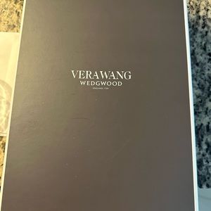 VeraWang love toasting flutes